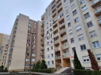 Eladó panellakás, Debrecenben 64.9 M Ft, 2 szobás