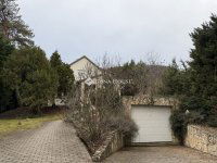 Eladó családi ház, Szentendrén 174 M Ft, 2 szobás