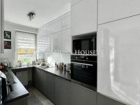 Eladó téglalakás, Pécsett 89.9 M Ft, 3 szobás