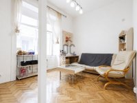 Eladó téglalakás, V. kerületben, Veres Pálné utcában