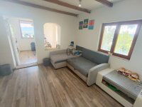 Eladó családi ház, Vácon 49.99 M Ft, 2 szobás