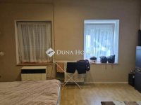 Eladó családi ház, Szegeden 38.2 M Ft, 1 szobás
