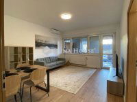 Kiadó téglalakás, albérlet, Pécsett, Király utcában, 2 szobás