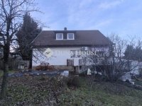 Eladó családi ház, Pécsett 79.9 M Ft, 6 szobás