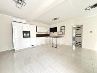 Kiadó családi ház, albérlet