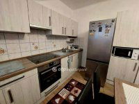 Eladó téglalakás, Mohácson 42 M Ft, 2+1 szobás