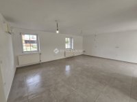 Eladó családi ház, Szabadbattyánban 79.6 M Ft, 4 szobás