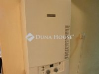 Eladó családi ház, Pécsett 65 M Ft, 3 szobás