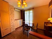 Kiadó téglalakás, albérlet, Pécsett, Madách Imre utcában