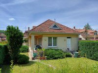 Eladó családi ház