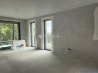 Eladó téglalakás, Pécsett 130 M Ft, 3 szobás