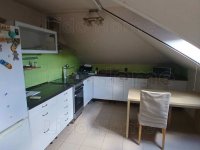 Eladó családi ház, Balatonkenesén 89.9 M Ft, 1+2 szobás