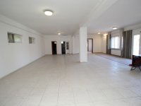 Kiadó ipari ingatlan, Pomázon 720 E Ft / hó