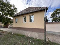 Eladó családi ház, Bátmonostoron 21.99 M Ft, 4 szobás