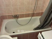 Eladó panellakás, Pécsett 49.9 M Ft, 2 szobás