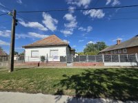 Eladó családi ház, Dunaszentbenedeken 20.9 M Ft, 2 szobás