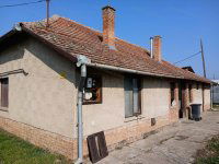 Eladó családi ház, Tiszaföldváron 12 M Ft, 3 szobás