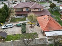 Eladó családi ház, Fonyódon, Szent István utcában 220 M Ft