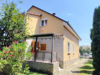 Eladó családi ház