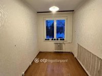 Eladó panellakás, Dunaújvárosban 30 M Ft, 1+1 szobás