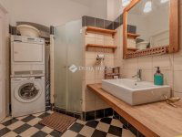 Eladó téglalakás, VI. kerületben 139 M Ft, 5 szobás