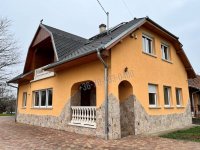 Eladó családi ház, Inárcson 129.9 M Ft, 5 szobás