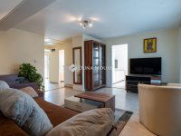 Eladó családi ház, Pécsett 169.9 M Ft, 5+2 szobás