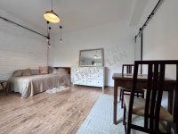 Kiadó téglalakás, albérlet