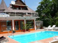 Eladó üzlethelyiség, Gyenesdiáson 600 M Ft, 18 szobás