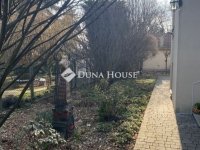 Eladó családi ház, XVI. kerületben 239 M Ft, 5 szobás