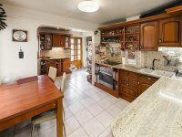 Eladó családi ház, Kecskeméten 119 M Ft, 6 szobás