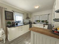 Eladó családi ház, Dunaharasztin 124.9 M Ft, 5 szobás