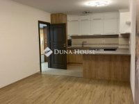 Eladó téglalakás, XIV. kerületben 168 M Ft, 4 szobás
