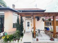 Eladó családi ház