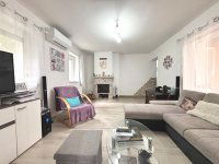 Eladó családi ház, Szokolyán 89.9 M Ft, 4 szobás