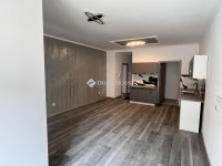 Eladó családi ház, Hódmezővásárhelyen 63 M Ft, 3 szobás