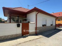 Eladó családi ház, Tiszafüreden 85 M Ft, 2+1 szobás