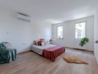 Eladó téglalakás, VI. kerületben 125.724 M Ft, 3 szobás