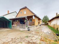 Eladó családi ház