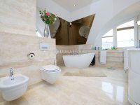 Eladó családi ház, II. kerületben 674 M Ft, 5 szobás