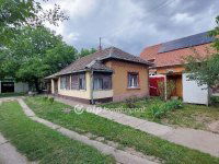 Eladó családi ház, Kisújszálláson 17 M Ft, 1+1 szobás