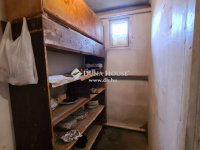 Eladó családi ház, Szigetszentmiklóson 66 M Ft, 2 szobás