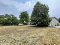 Eladó mezogazdasagi ingatlan