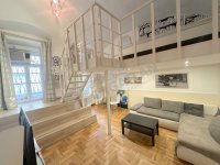 Kiadó téglalakás, albérlet, VI. kerületben, Jókai utcában