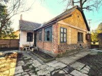 Eladó családi ház, Pomázon 59 M Ft, 2 szobás