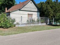 Eladó családi ház, Farmoson 32 M Ft, 3 szobás