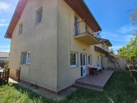 Eladó ikerház, Szigetszentmiklóson 92.5 M Ft, 4 szobás