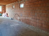 Eladó családi ház, Szentmártonkátán 39.999 M Ft, 4 szobás