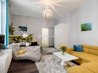 Eladó téglalakás, V. kerületben 113 M Ft, 1 szobás