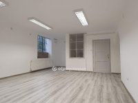 Eladó üzlethelyiség, XI. kerületben 84.9 M Ft, 2+1 szobás